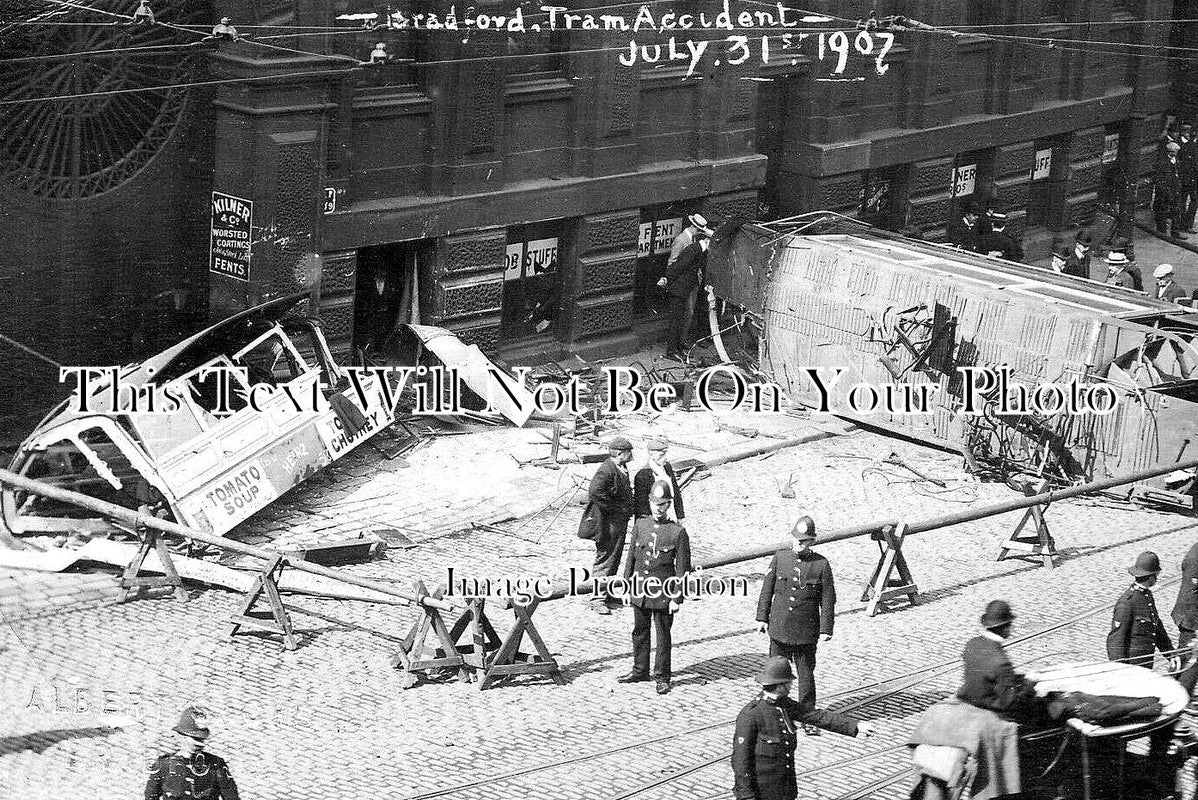 YO 5929 - Bradford Tram Accident, Yorkshire 1907