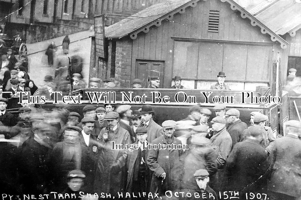 YO 6069 - Derailed Tram Smash, Bolton Brow, Halifax, Yorkshire 19007