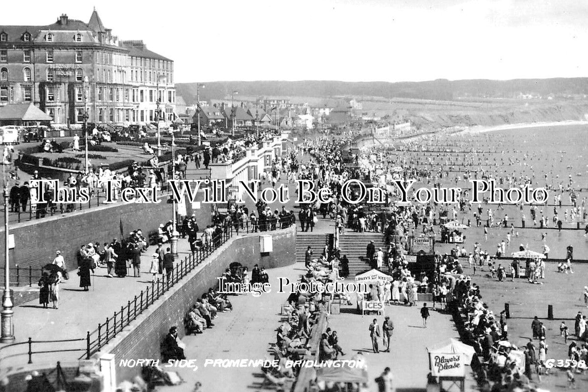 YO 6176 - North Side Promenade, Bridlington, Yorkshire