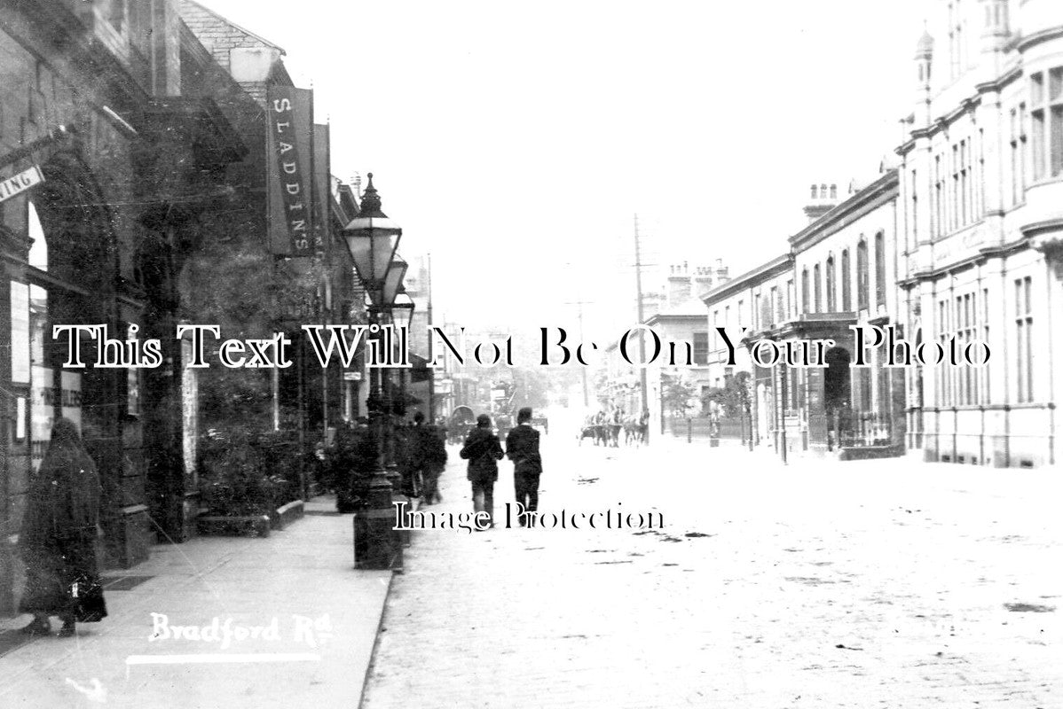 YO 6289 - Bradford Road, Brighouse, Yorkshire