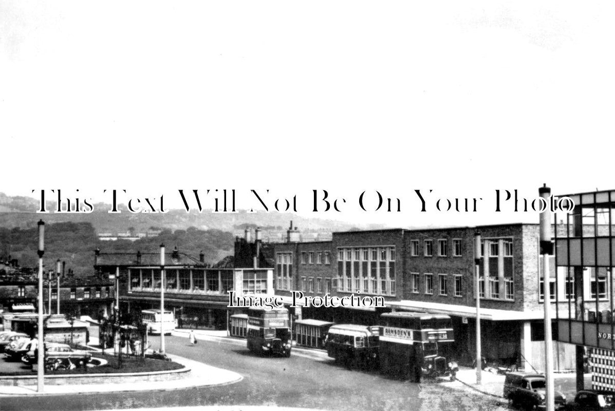 YO 6322 - Shipley Market Place, Yorkshire