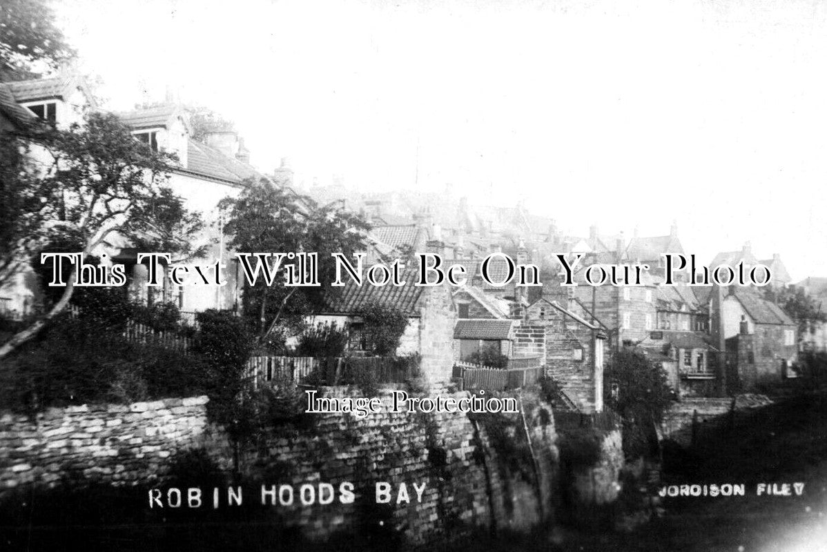 YO 6537 - Robin Hoods Bay, Yorkshire