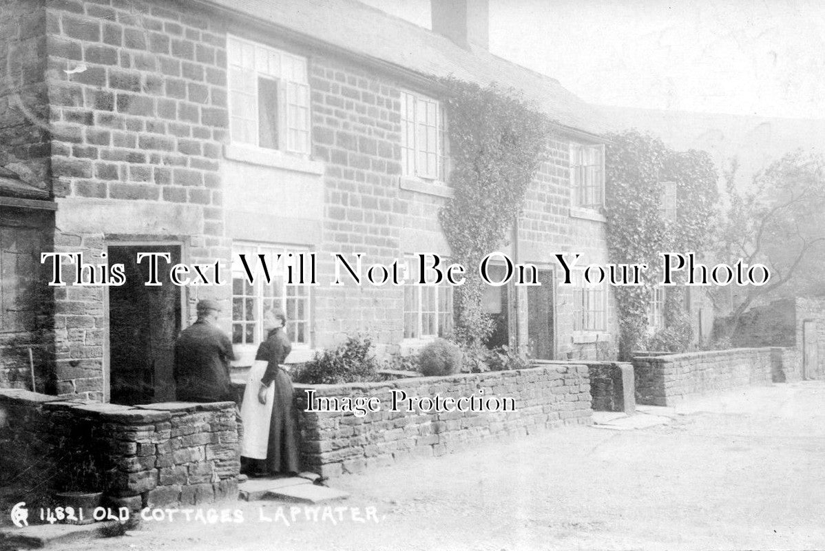 YO 668 - Old Cottages, Lapwater, Yorkshire