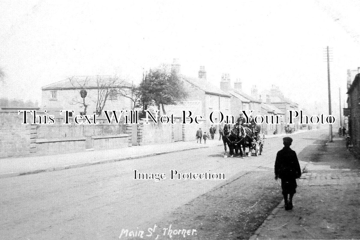 YO 6695 - Main Street, Thorner, Yorkshire