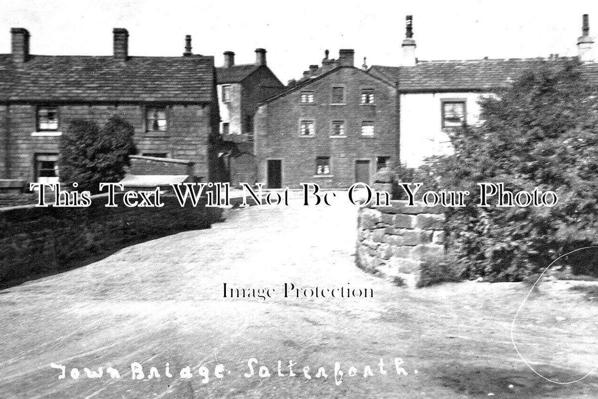 YO 6722 - Town Bridge, Salterforth, Yorkshire