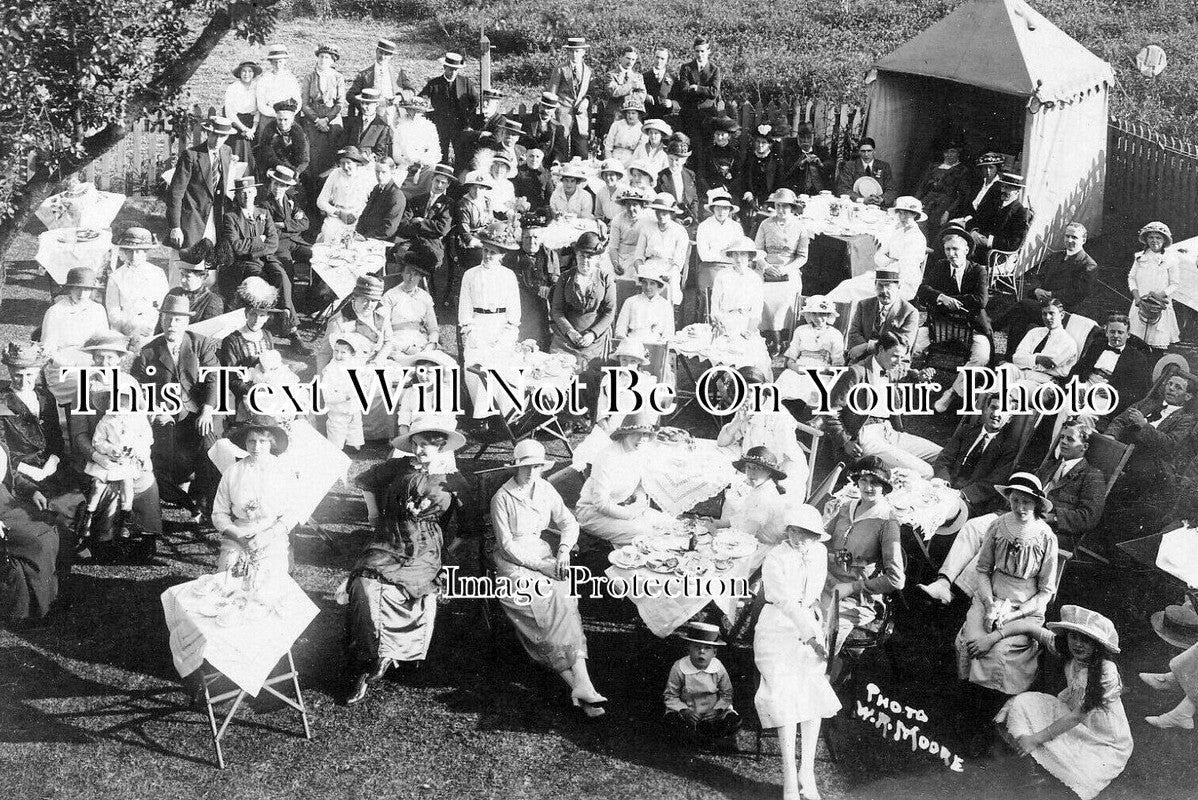 YO 6726 - Garden Party, Wadsley, Sheffield, Yorkshire c1912