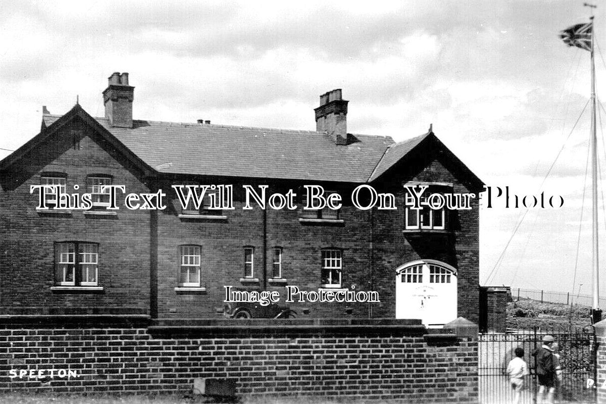 YO 7074 - Speeton Coastguard Station, Yorkshire