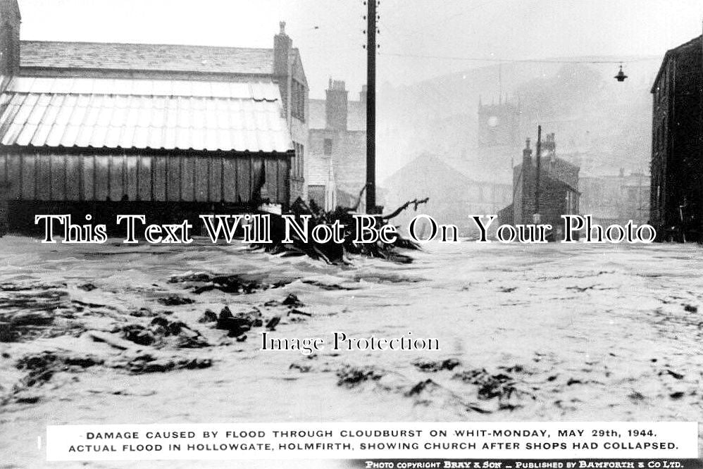 YO 7155 - Flood At Hollowgate, Holmfirth, Yorkshire 1944