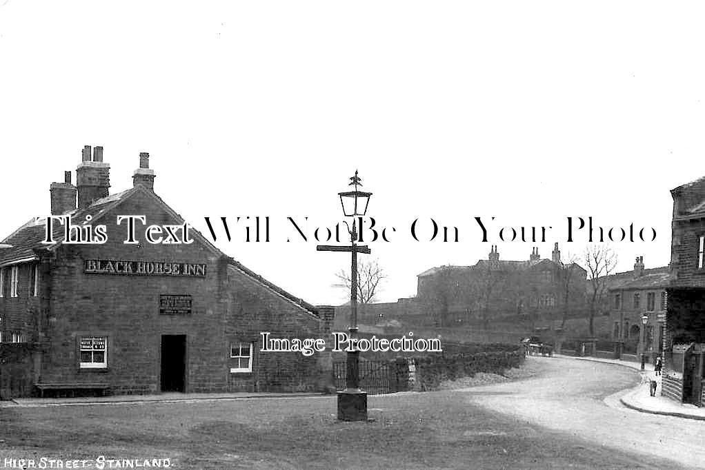 YO 7781 - Black Horse Inn Pub, High Street, Stainland, Halifax, Yorkshire c1921