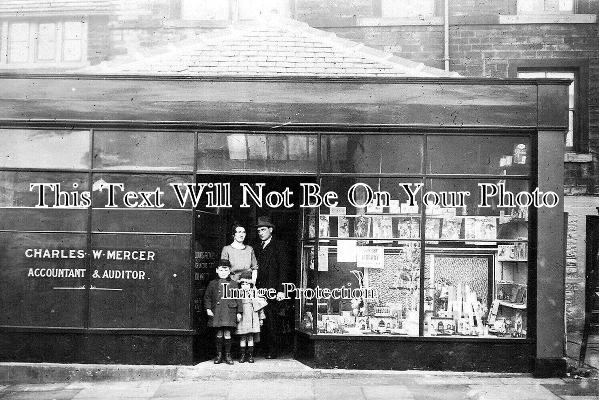 YO 8018 - 225 Wakefield Road Shop, Huddersfield, Yorkshire