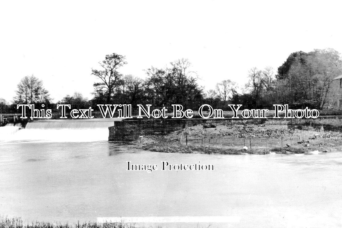 YO 8072 - River Derwent, Stamford Bridge, Yorkshire