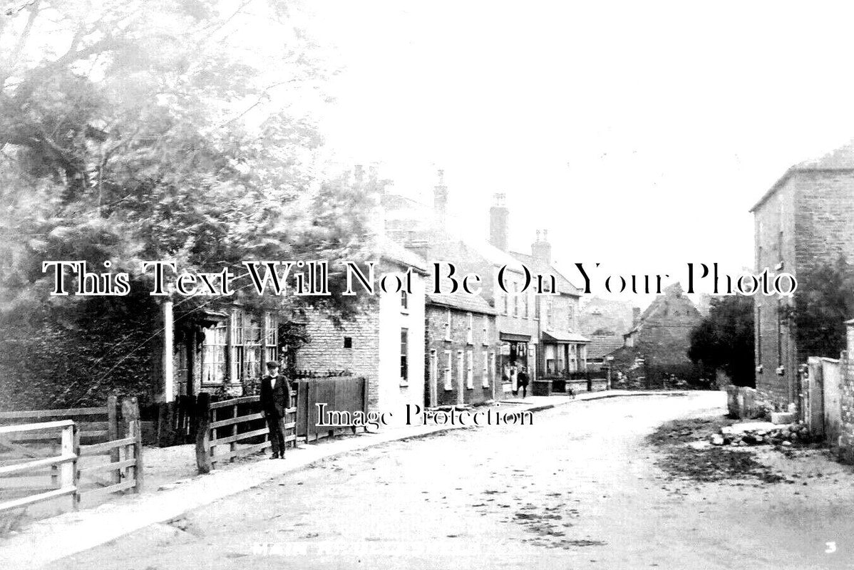 YO 8108 - Main Road, Ulleskelf, Yorkshire c1917