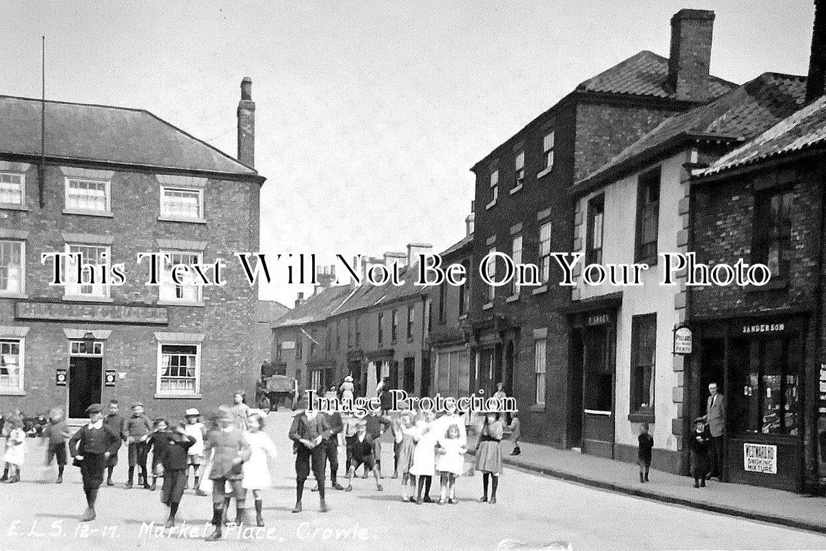 YO 8198 - Market Placce, Crowle, Yorkshire c1926