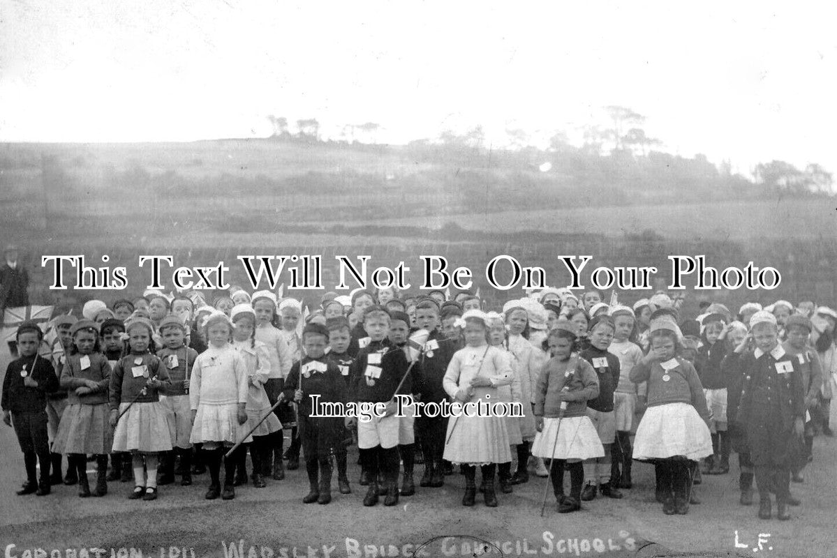 YO 8245 - Coronation Celebrations, Wadsley Bridge Council School, Sheffield 1911