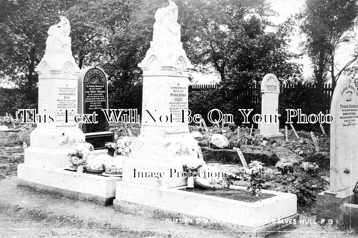 YO 8430 - Russian Outrage Disaster, Graves, Hull, Yorkshire