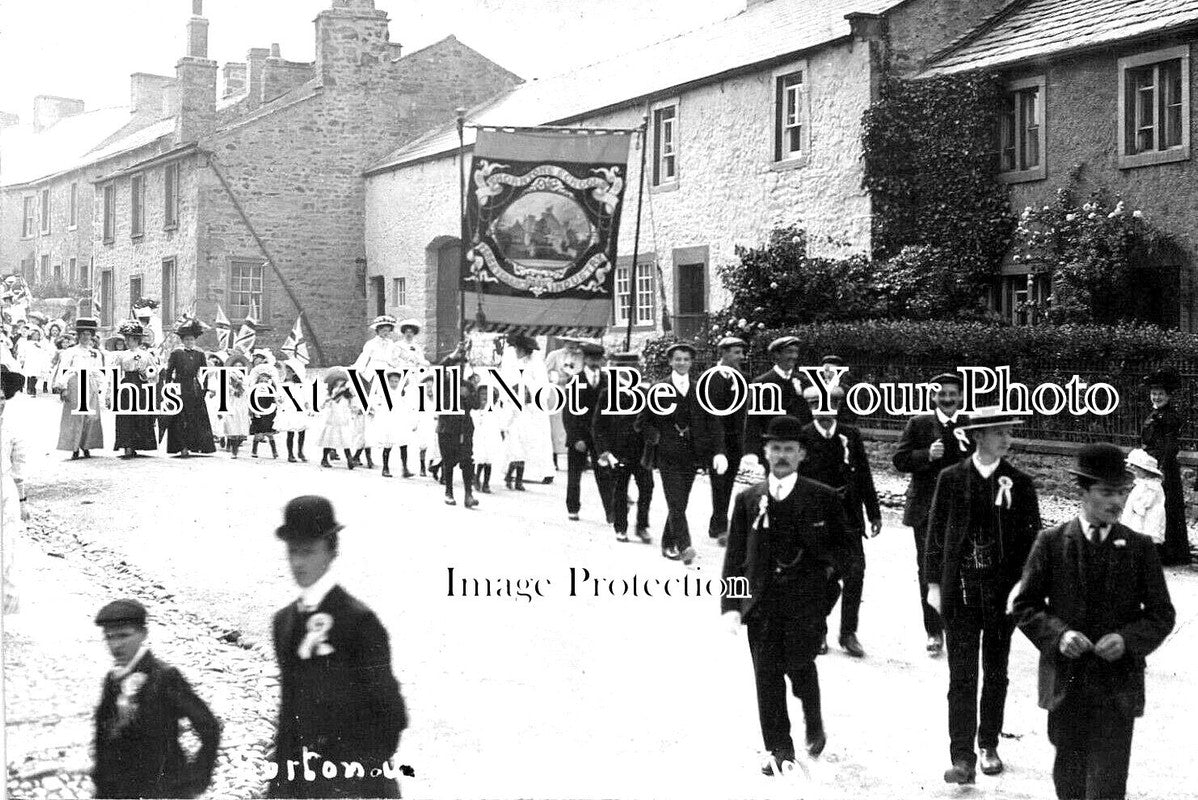 YO 8499 - Burton In Lonsdale Gala, Yorkshire c1910