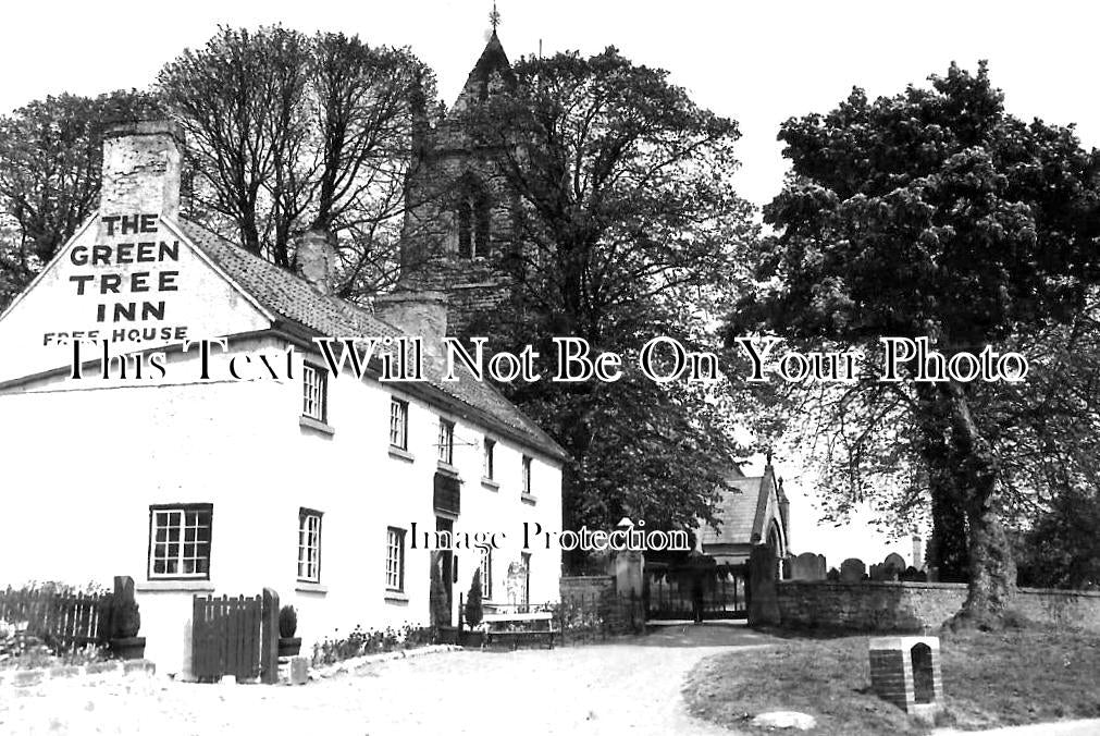YO 8667 - The Green Tree Inn, Patrick Brompton, Yorkshire