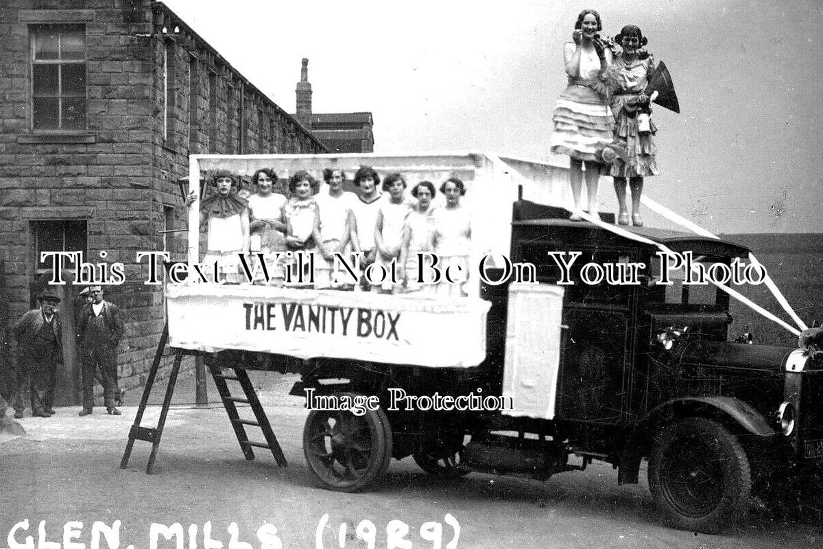 YO 8721 - Glem Mills Carnival Float, Morley, Yorkshire 1929
