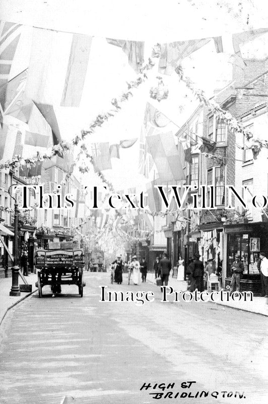 YO 8832 - High Street, Bridlington, Yorkshire 1906