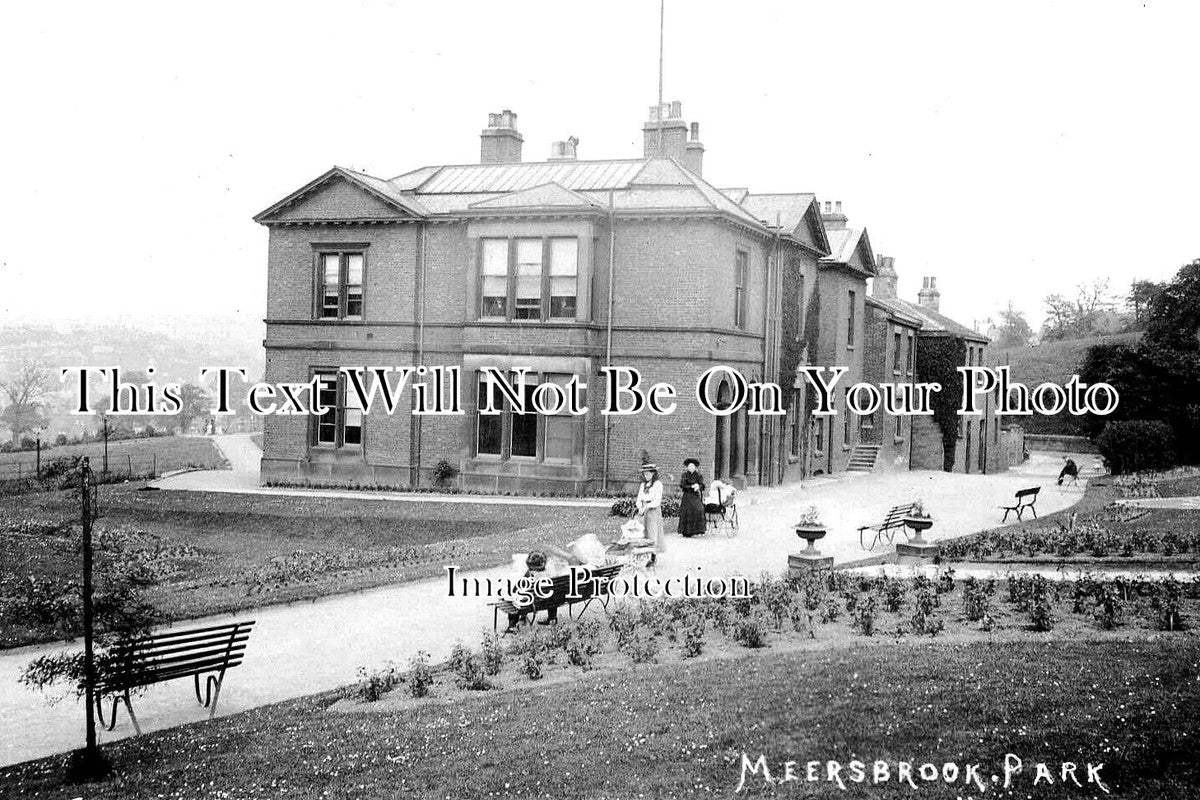 YO 8925 - Ruskin Museum, Meersbrook Park, Sheffield, Yorkshire
