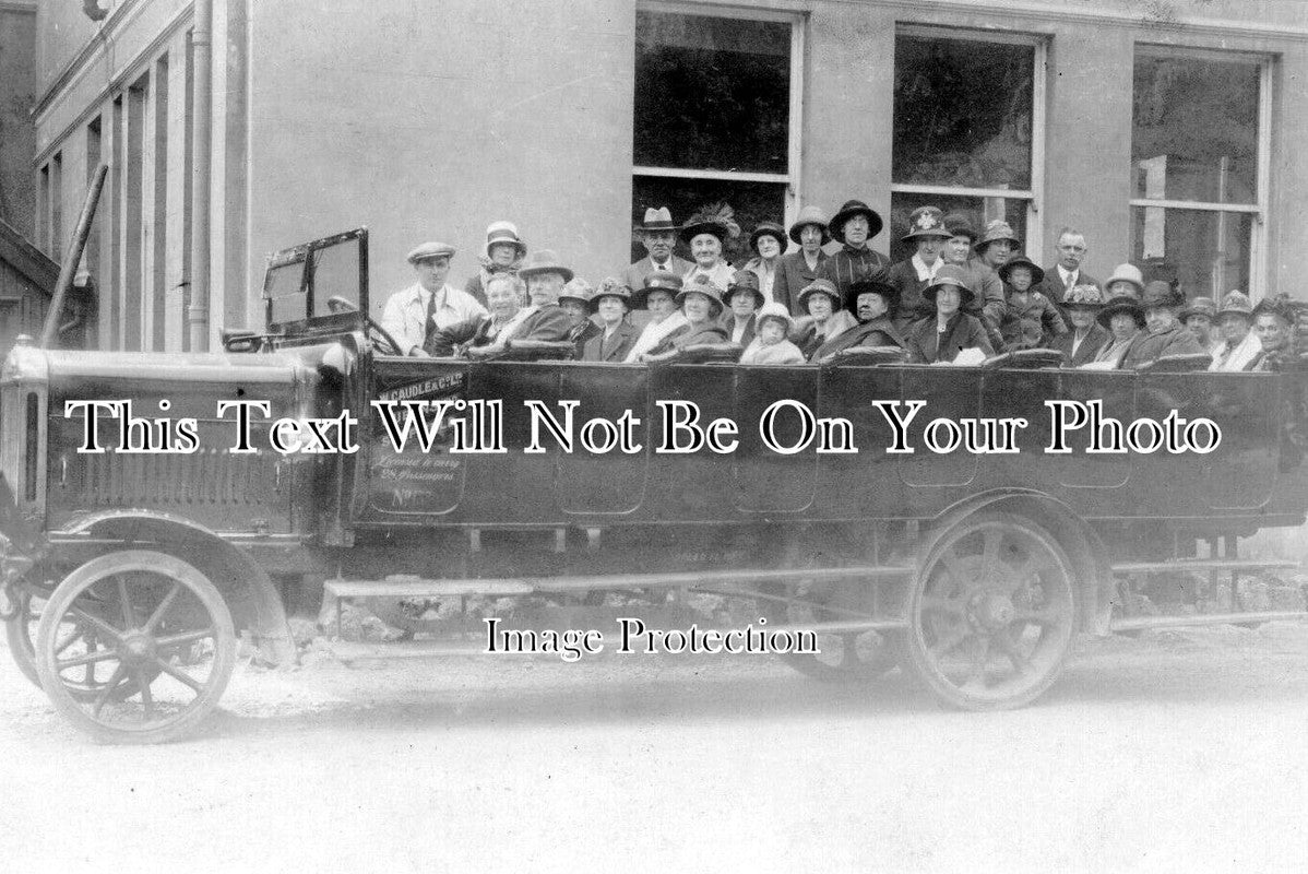 YO 9035 - W Caudle & Co Charabanc, Queens Road, Sheffield, Yorkshire