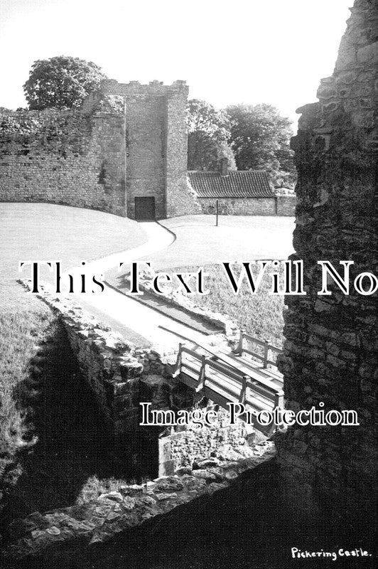 YO 9115 - Pickering Castle, Yorkshire