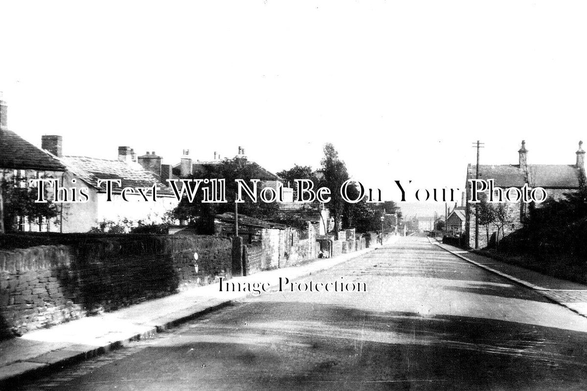 YO 9290 - Village Street, Norwood Green, Yorkshire