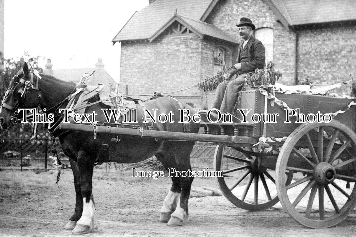 YO 9831 - Mr Cross, Mansfield Street, Shipton, York, Yorkshire