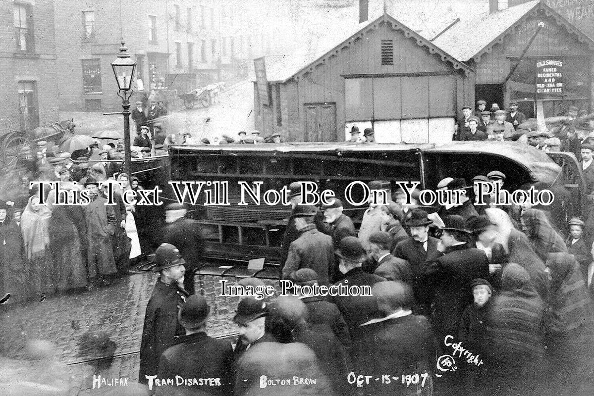 YO 9858 - Halifax Tram Car Disaster, Sowerby Bridge, Yorkshire 1907