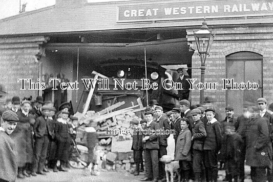 BK 2914 - Abingdon Railway Station Crash Accident, Berkshire c1908