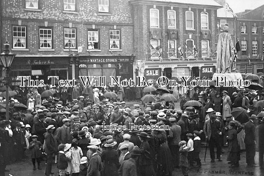 BK 2933 - Wantage Market Place, Berkshire