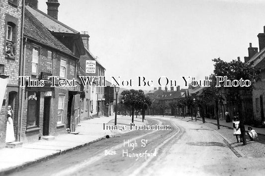 BK 2956 - High Street, Hungerford, Berkshire