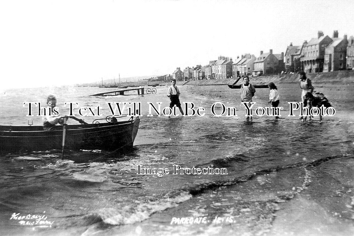 CH 3476 - Parkgate Beach, Wirral, Cheshire c1925 – JB Archive