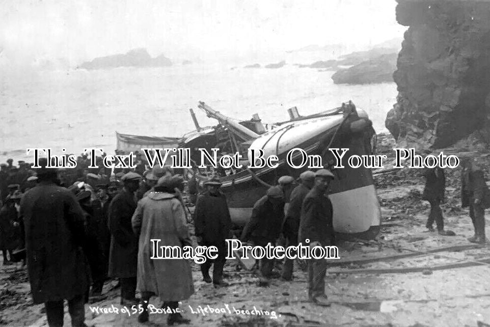 CO 4361 - Wreck Of SS Bordic Lifeboat Beaching, Cornwall