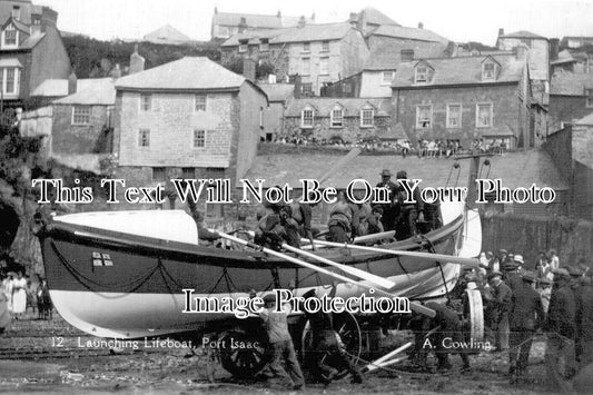 CO 4373 - Launching Port Isaac Lifeboat, Cornwall