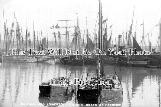 CO 4505 - Brixham & Lowestoft Fishing Boats At Padstow, Cornwall