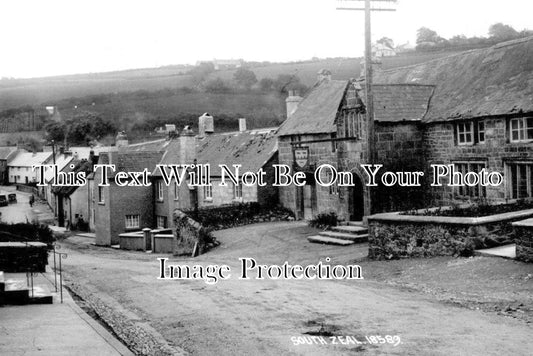 DE 4665 - The Oxenham Arms Pub, South Zeal, Devon c1934