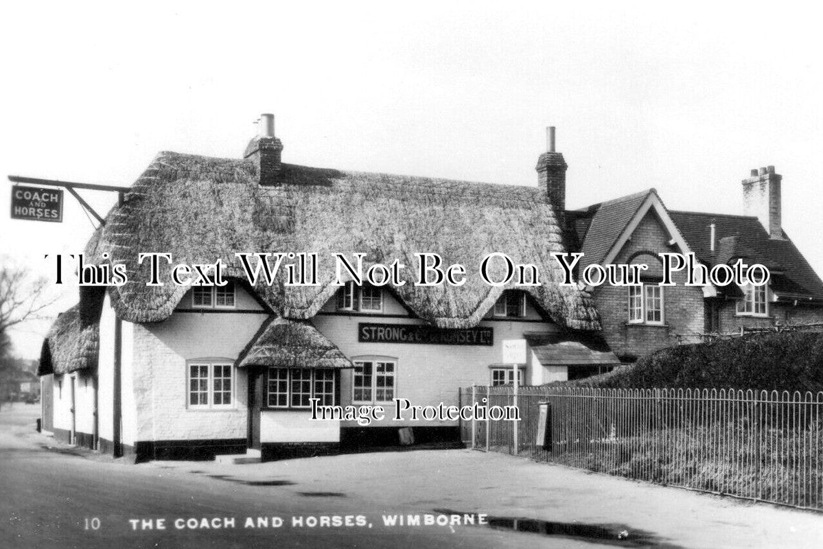 DO 3410 - The Coach & Horses Pub, Wimborne, Dorset c1938