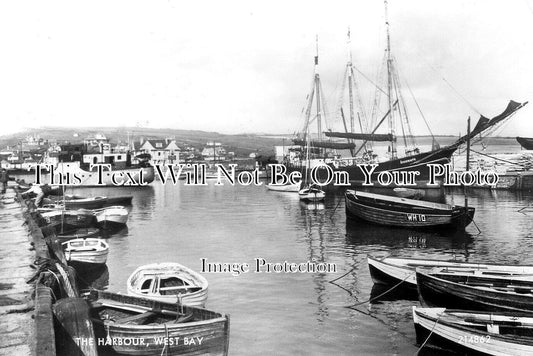 DO 3523 - The Harbour, West Bay, Dorset