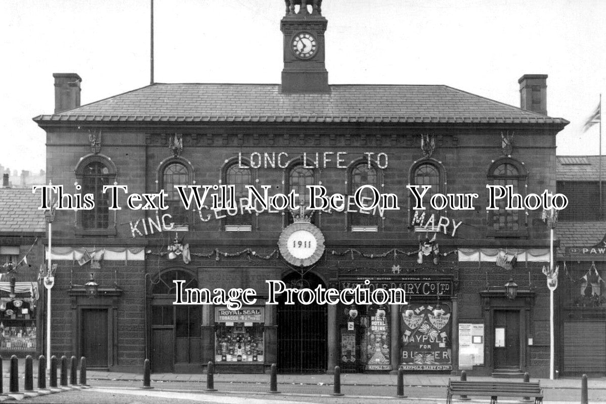 DR 3775 - Glossop Town Hall Coronation Decorations, Derbyshire 1911