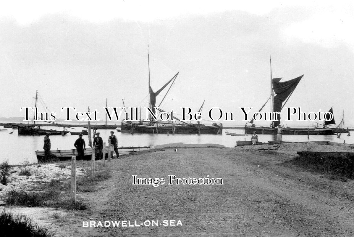 ES 6400 - Bradwell On Sea, Essex c1930