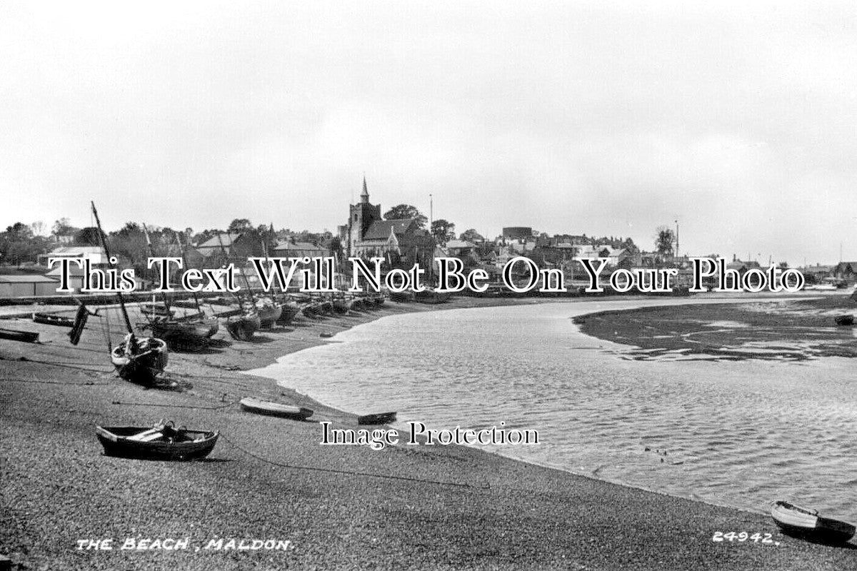 ES 6498 - The Beach, Maldon, Essex