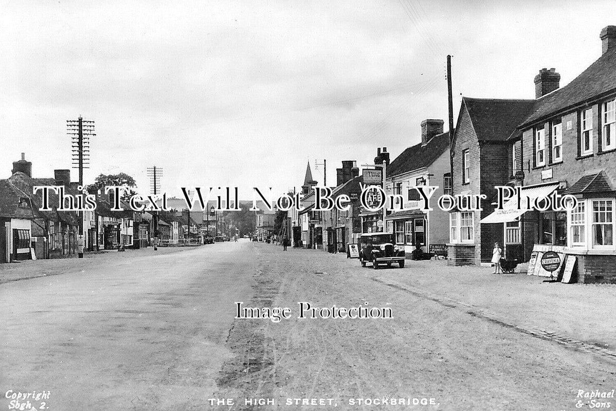 HA 5826 - The High Street, Stockbridge, Hampshire