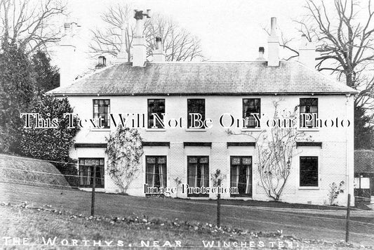 HA 5849 - The Worthys Near Winchester, Hampshire