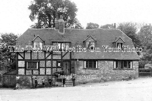 HA 6035 - A House In Hamble, Hampshire