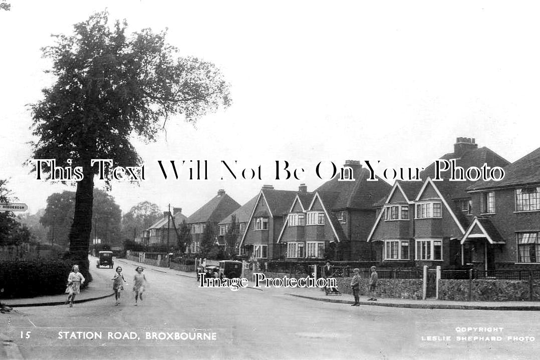 HF 2560 - Station Road, Broxbourne, Hertfordshire