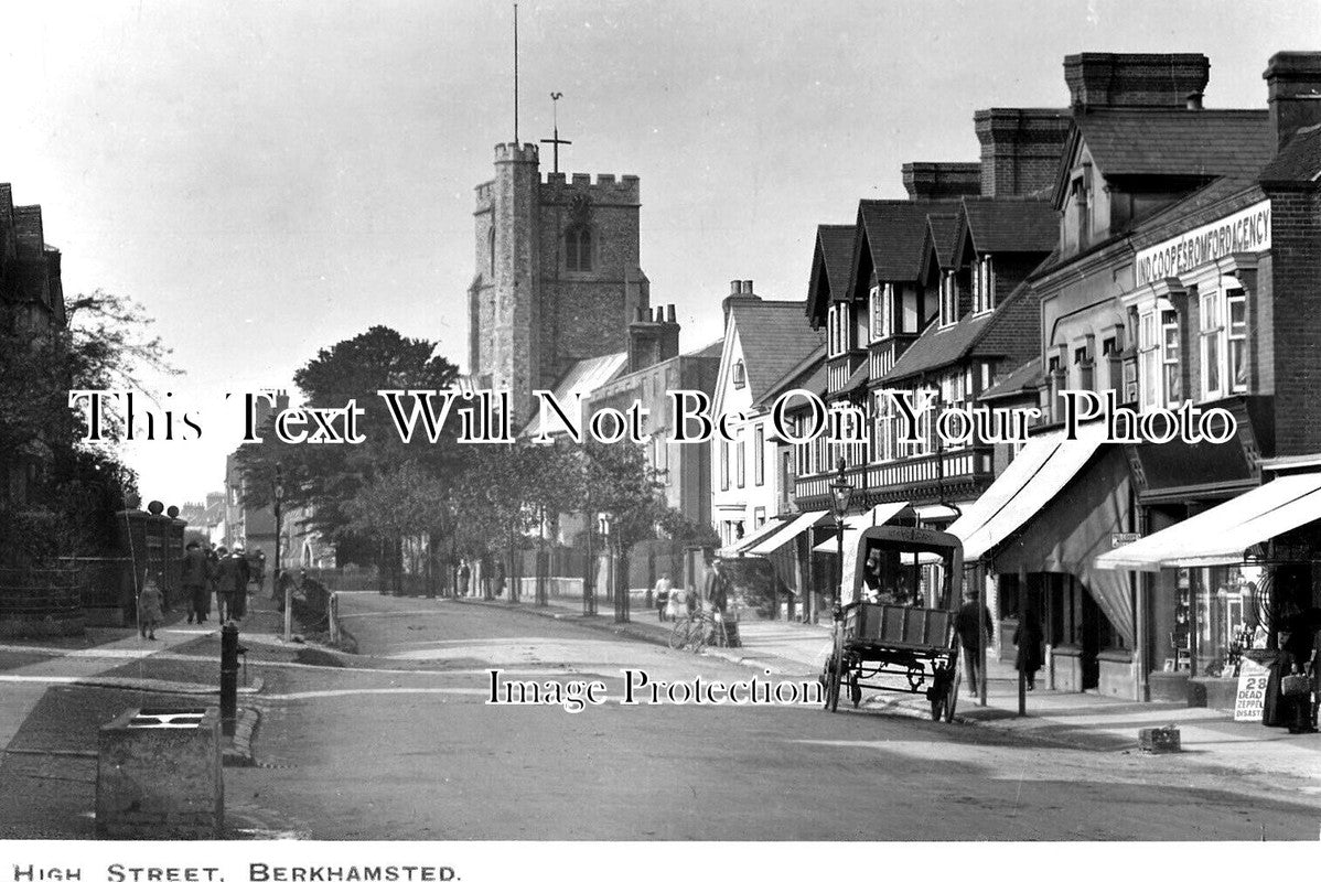 HF 2562 - High Street, Berkhamsted, Hertfordshire c1915