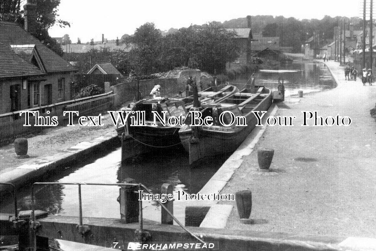 HF 2564 - Berkhampstead Canal Lock, Hertfordshire