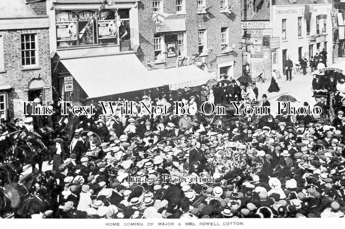 KE 6314 - Major & Mrs Powell Cotton, Birchington On Sea, Kent
