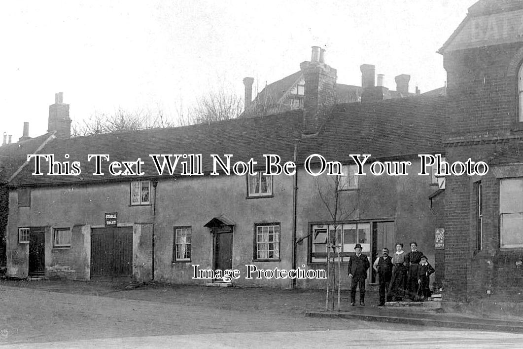 KE 6335 - Bat & Ball Pub, St Johns Hill, Sevenoaks, Kent c1912